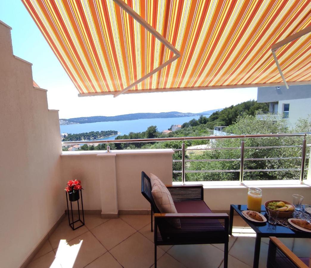 Apartment Zunabovic Trogir Exterior photo