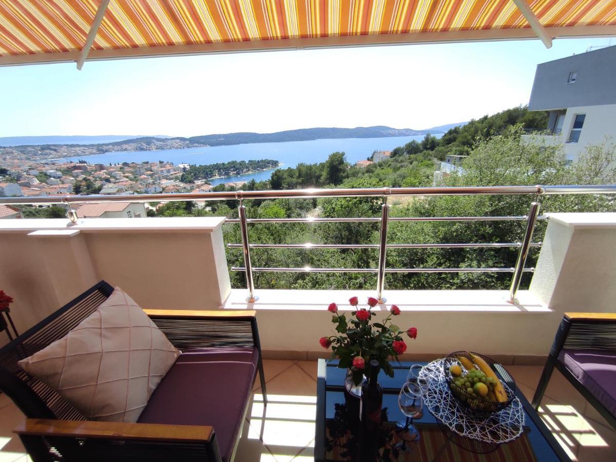 Apartment Zunabovic Trogir Exterior photo